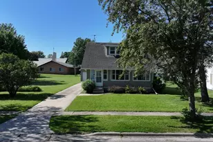 111 W Cabot St, Le Roy, MN 55951 - Photo 67