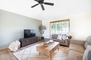 240 Grovebrook Circle, Mankato, MN 56001 - Photo 17