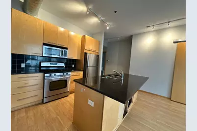 1211 Lagoon Avenue #405, Minneapolis, MN 55408 - Photo 7