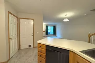 20583 Abbey Ln, Farmington, MN 55024 - Photo 9