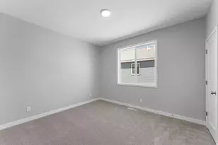 2120 Ridgepointe Dr, Hastings, MN 55033 - Photo 11