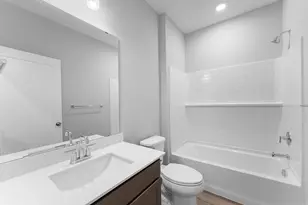 2120 Ridgepointe Dr, Hastings, MN 55033 - Photo 9