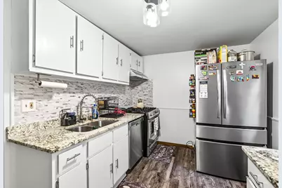 263 Cottage Avenue W, Saint Paul, MN 55117 - Photo 15