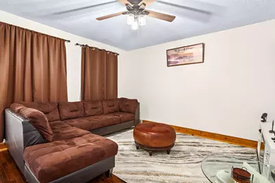 263 Cottage Avenue W, Saint Paul, MN 55117 - Photo 7