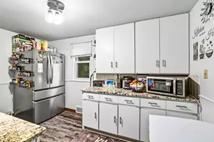 263 Cottage Ave W, Saint Paul, MN 55117 - Photo 13