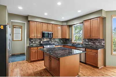 16555 77th Circle N, Maple Grove, MN 55311 - Photo 5
