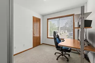 49 Wyoming St W, Saint Paul, MN 55107 - Photo 17