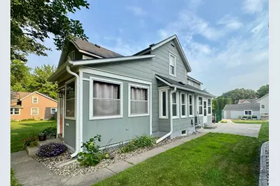 204 Elm Street NW, Sleepy Eye, MN 56085 - Photo 3