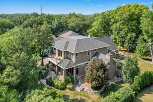 373 Park St E, Wayzata, MN 55391 - Photo 3