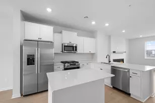 1525 Trellis Ln, West Saint Paul, MN 55118 - Photo 5