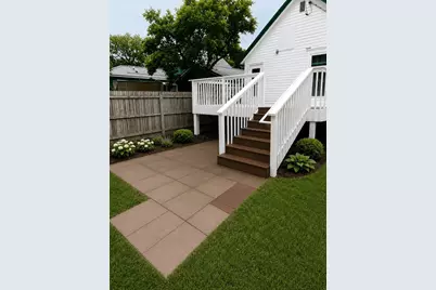 763 W Mark Street, Winona, MN 55987 - Photo 3