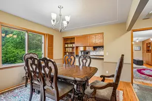 1525 St Croix Cir, Golden Valley, MN 55422 - Photo 7