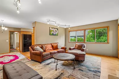 1525 Saint Croix Circle, Golden Valley, MN 55422 - Photo 3