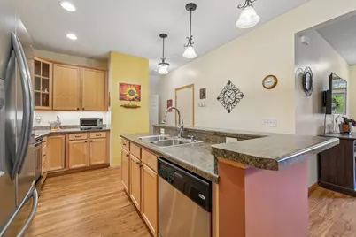 15588 Emerald Drive N #6, Hugo, MN 55038 - Photo 17
