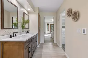 685 Valley View Ct, Shoreview, MN 55126 - Photo 33