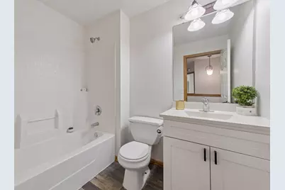 1524 Liberty Circle, Shakopee, MN 55379 - Photo 15