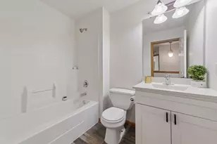 1524 Liberty Cir, Shakopee, MN 55379 - Photo 15