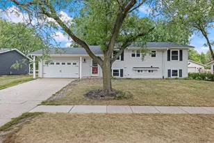893 Whitney Dr, Apple Valley, MN 55124 - Photo 21