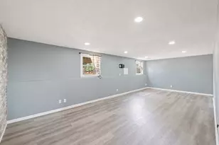 893 Whitney Dr, Apple Valley, MN 55124 - Photo 11