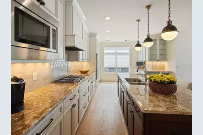 875 Lake Street N #310, Wayzata, MN 55391 - Photo 3