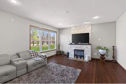 15275 Plumstone Drive, Eden Prairie, MN 55347 - Photo 9