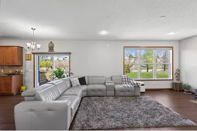 15275 Plumstone Drive, Eden Prairie, MN 55347 - Photo 5