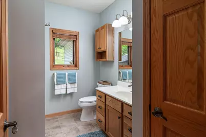 705 12th Court, La Crescent, MN 55947 - Photo 7