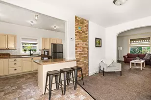410 E 7th St, Duluth, MN 55805 - Photo 35