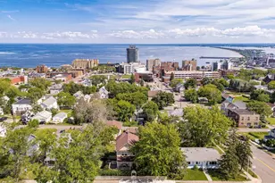 410 E 7th St, Duluth, MN 55805 - Photo 7