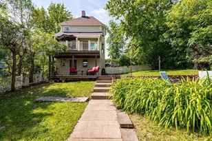 410 E 7th St, Duluth, MN 55805 - Photo 25