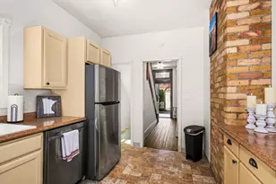 410 E 7th St, Duluth, MN 55805 - Photo 33