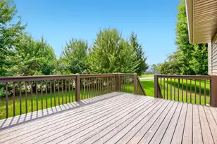 10837 Mississippi Dr N, Brooklyn Park, MN 55443 - Photo 19