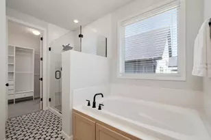 6510 Harvest Wy, Chaska, MN 55318 - Photo 23