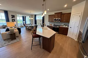 8176 Haywood Dr, Lino Lakes, MN 55014 - Photo 9
