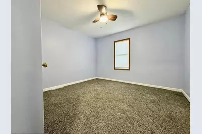 714 S Elm Street, Lamberton, MN 56152 - Photo 11