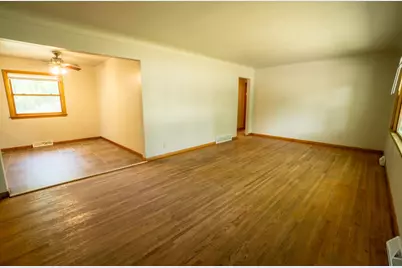 1503 15th Street S, Moorhead, MN 56560 - Photo 3