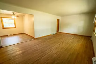 1503 15th St S, Moorhead, MN 56560 - Photo 3