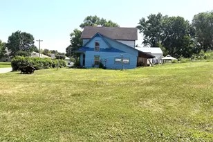 805 Railroad Ave, Sauk Centre Township, MN 56378 - Photo 5