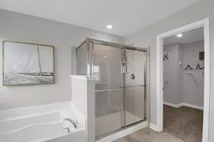 10523 McGregor Blvd, Woodbury, MN 55129 - Photo 31
