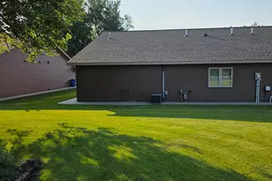 205 Custer Ave N, Canby, MN 56220 - Photo 13