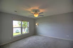 2734 Ridgeview Dr, Red Wing, MN 55066 - Photo 11