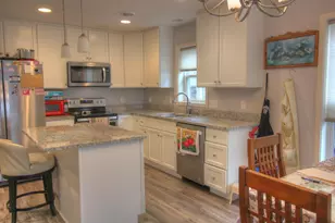 2734 Ridgeview Dr, Red Wing, MN 55066 - Photo 11