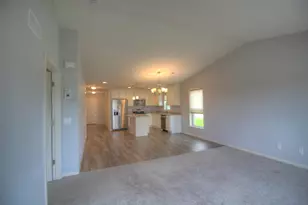 2734 Ridgeview Dr, Red Wing, MN 55066 - Photo 5
