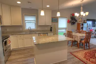 2734 Ridgeview Dr, Red Wing, MN 55066 - Photo 9