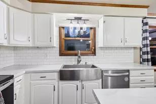 1100 Jones St, Eveleth, MN 55734 - Photo 9