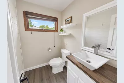 1100 Jones Street, Eveleth, MN 55734 - Photo 13