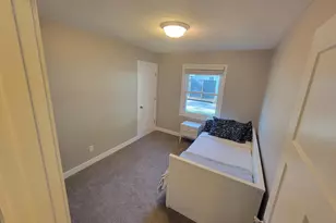 1312 Gettysburg Ave N, Golden Valley, MN 55427 - Photo 21