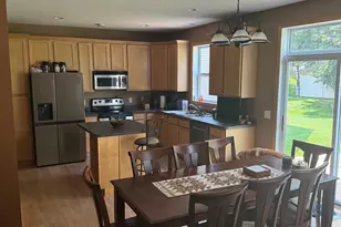 728 Newberry Ln, Chaska, MN 55318 - Photo 9