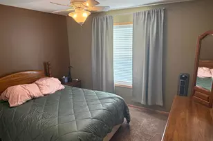 728 Newberry Ln, Chaska, MN 55318 - Photo 17