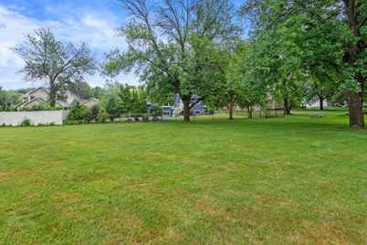 7020 Beacon Circle, Eden Prairie, MN 55346 - Photo 35